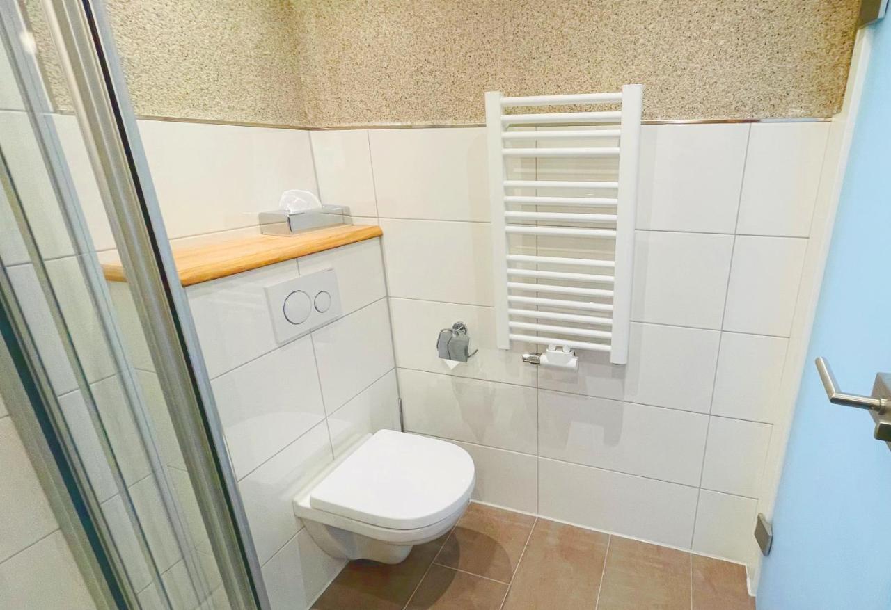 Landhotel Edersee فالديك المظهر الخارجي الصورة